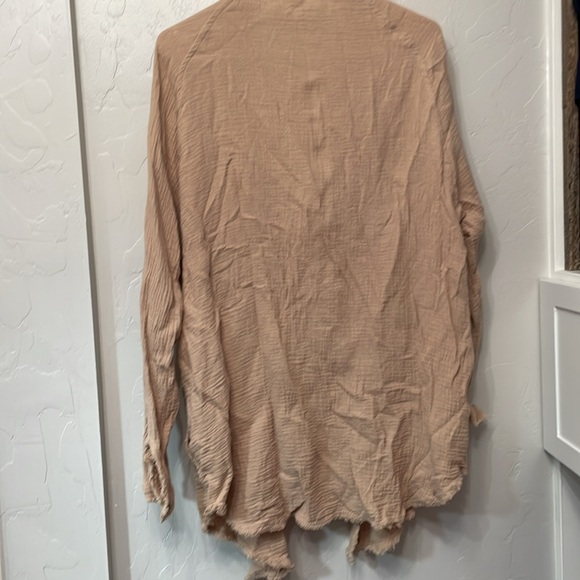 Tan top - Picture 3 of 3